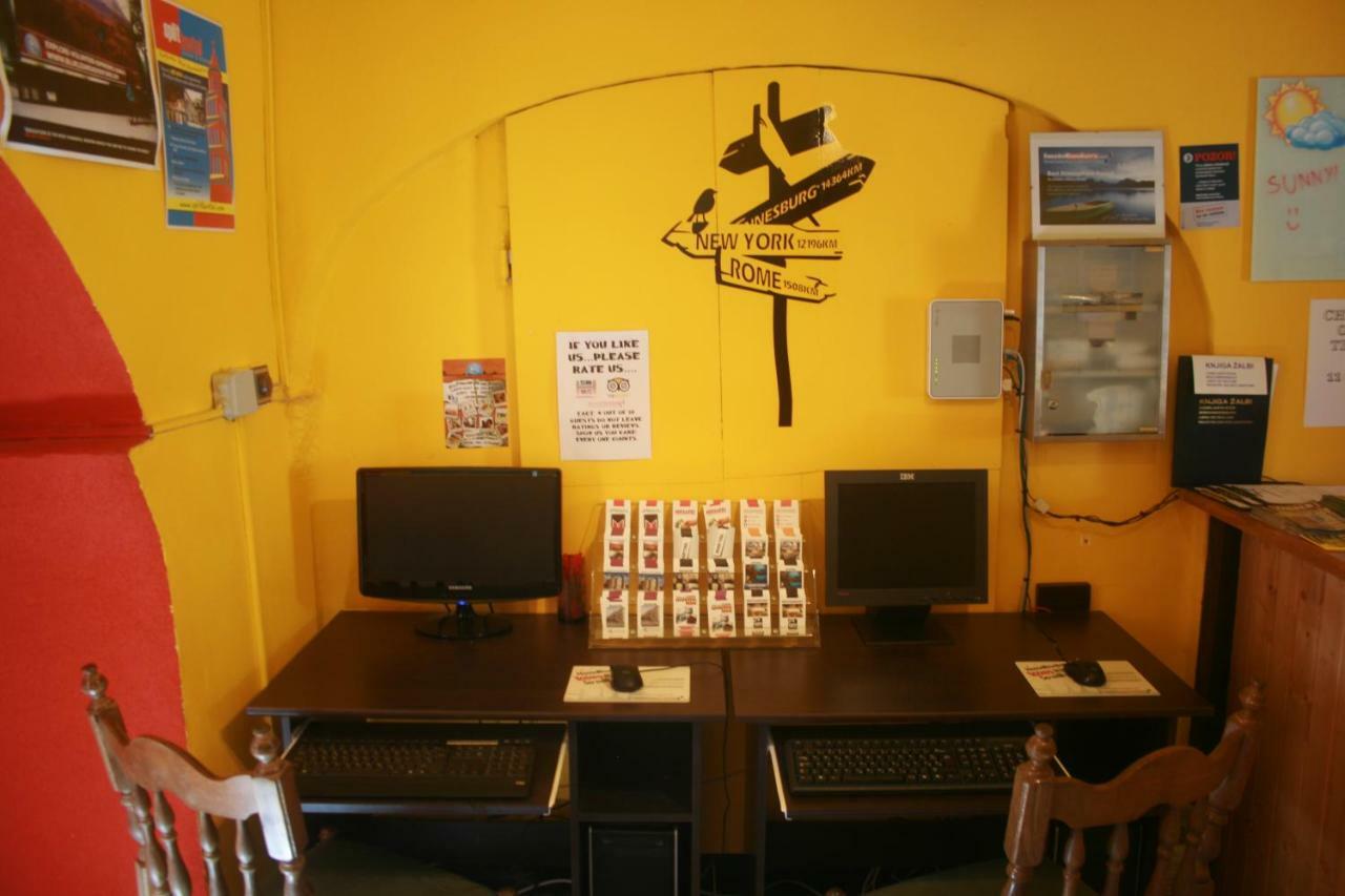 The Mellow Monkey Hostel Zadar Bagian luar foto